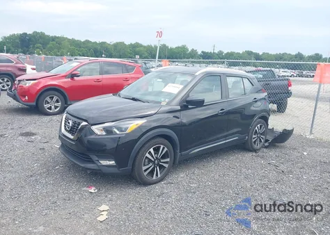 2019 Nissan Kicks Sr from USA, damaged, VIN 3N1CP5CU5KL535922